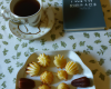 Petits fours pour le café, conversations, madeleines, pommes d'amour