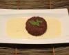 Coulant au chocolat en croute de chocolat, sauce basilic