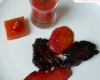 Bœuf teriyaki tomate-fraise, tomate et pastèque snackées, bonbon tomate et soupe de tomate et pastèque à l'estragon