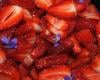 Salade de fraises aux violettes