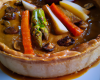 Tourte au trio de légumes et sauce amandine