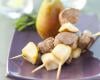 Brochettes d'agneau à la poire caramélisée