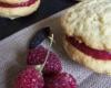 Whoopies à la fève tonka et curd framboise