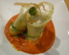 Cannelloni de brocoli à la ricotta, sur son coulis de poivrons/tomates, et accompagné de son infusion au basilic