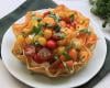 Tarte à la tomate et fromage frais en feuilles de brick