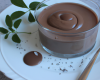 Mousse au chocolat légère pour le dessert