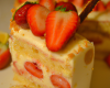 Gâteau aux litchis et fraises