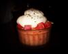 Delicate chantilly d'ail sur mousse de tomate