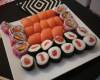 Sushis et makis au saumon