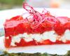 Millefeuille de tomates confites et chèvre frais, et son coulis de basilic