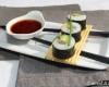 Maki sushi au maquereau, concombre et avocat