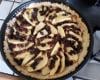 Tarte pomme-amande-raisins secs