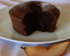 Cake au chocolat fondant et poire au sirop