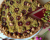 Tarte streusel aux cerises et aux pistaches