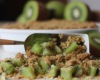 Crumble aux kiwis et au miel