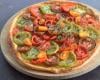 Tarte aux tomates multicolores et moutarde