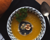 Soupe de courge et panais aux truffes et noix de saint jacques