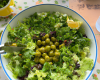 Salade verte, vinaigrette aux olives vertes