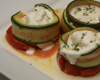 Aumônières de courgettes au chèvre frais, coulis de tomates et de poivron