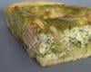 Quiche au saumon, pesto de fenouil et pignons de pin