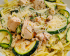 Salade de pâtes aux courgettes, poulet et parmesan