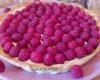 Tarte aux framboises sur sa crème diplomate