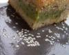 Gâteau basque au thé matcha et noisettes, Crème anglaise au sésame noir