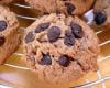 Cookies aux cacahuètes grillées et pépites de chocolat