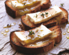 Toasts de brie de Meaux au lard craquant