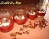 Rouges verrines rhubarbe-fraise, et miettes de fruits secs