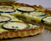 Tarte à la courgette, au chèvre frais et à la moutarde