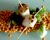 Brochette de St Jacques sur salade de lentilles