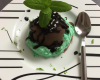 Petite glace à la menthe et mousse au chocolat noir