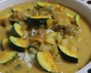 Curry aux fèves, courgettes et lait de coco