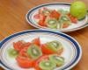 Tomates et kiwi en salade colorée