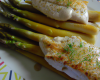 Escalopes de dinde garnies d'asperges blanches