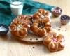 Petites brioches en forme de fleurs