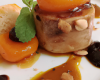 Ballotin de foie gras à la réglisse et aux amandes grillées, chutney d'abricots