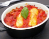 Cocotte de quenelles à la sauce tomate