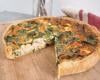 Quiche aux herbes fraiches, saumon et moutarde