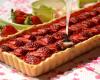 Tarte aux fraises, à la rhubarbe et à la bergamote