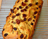 Cake au Galopin garni de noix et de raisins