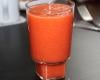 Jus de fruit pomme, orange et fraise