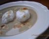 Velouté de Châtaignes et Meringues pochées aux Cèpes, comme une île flottante