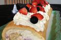 Bûche aux fruits rouges, crème mascarpone vanille