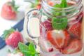 Detox water à la fraise