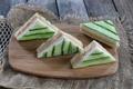 Mini club-sandwich concombre et saumon