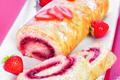 Gâteau roulé à la confiture de Fraises Bonne Maman