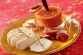 Tapas crottin de chèvre et gaspacho
