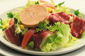 Salade gourmande au foie gras